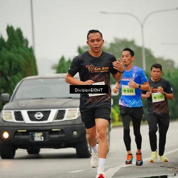 Runner Photo 8494277