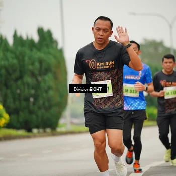Runner Photo 8494278