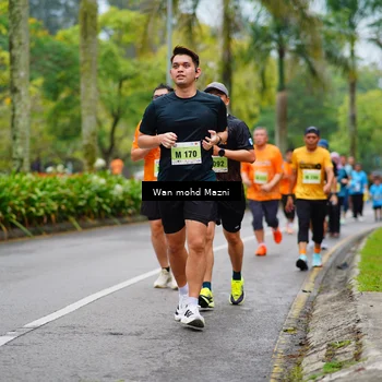 Runner Photo 8494417