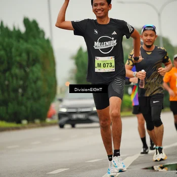 Runner Photo 8494426