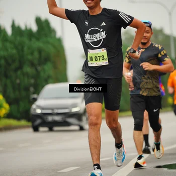 Runner Photo 8494429