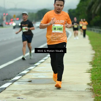 Runner Photo 8494431
