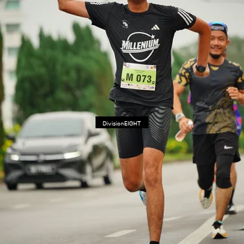 Runner Photo 8494439