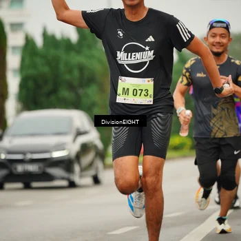 Runner Photo 8494440