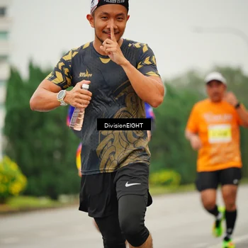 Runner Photo 8494458