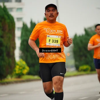 Runner Photo 8494483