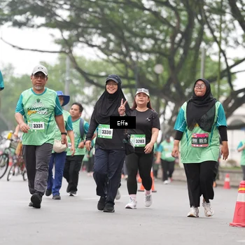 Runner Photo 8494501