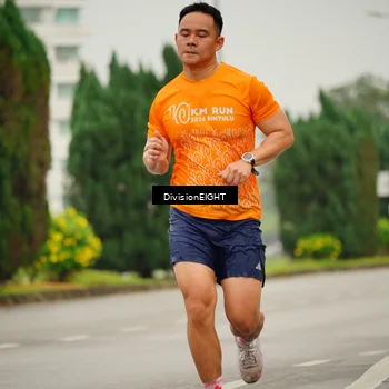 Runner Photo 8494542