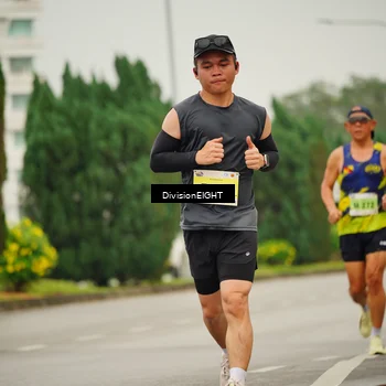 Runner Photo 8494551