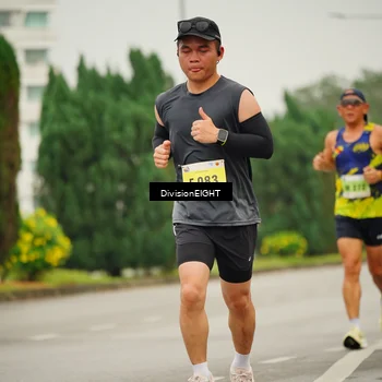 Runner Photo 8494555