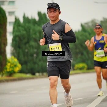 Runner Photo 8494606