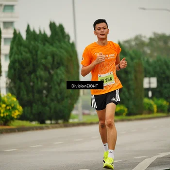 Runner Photo 8494620