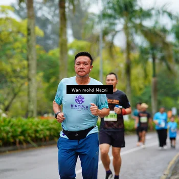 Runner Photo 8494641