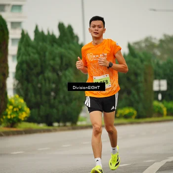 Runner Photo 8494662