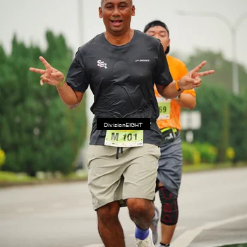 Runner Photo 8494703