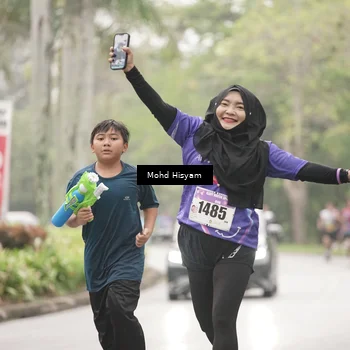 Runner Photo 8494754