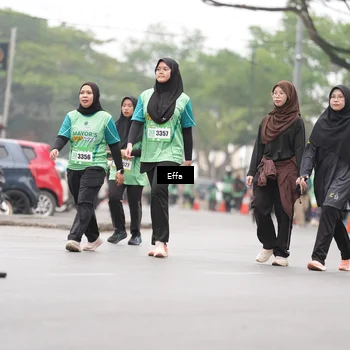 Runner Photo 8494758