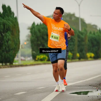 Runner Photo 8494778