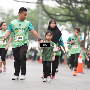 Runner Photo 8494793