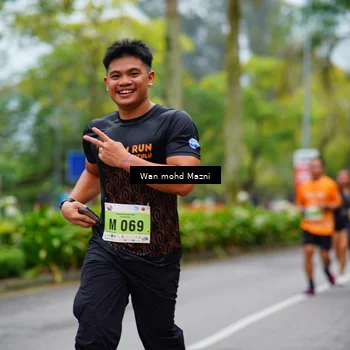 Runner Photo 8494876