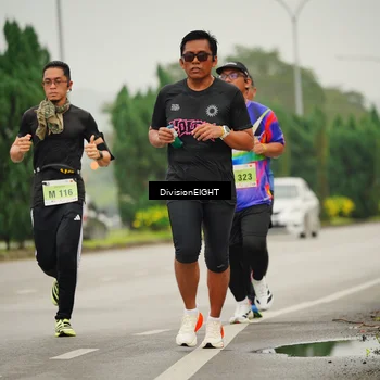 Runner Photo 8494880