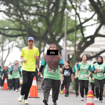 Runner Photo 8494893