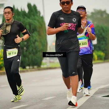 Runner Photo 8494894