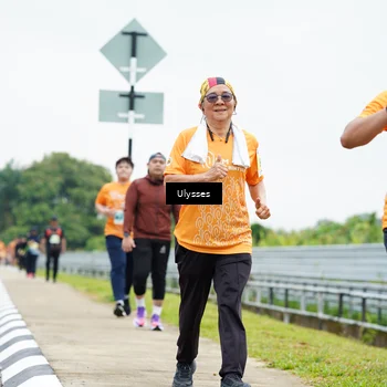 Runner Photo 8494911