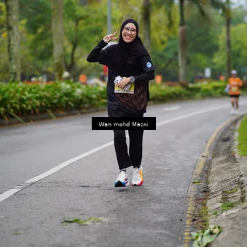 Runner Photo 8495026