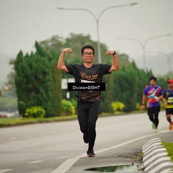 Runner Photo 8495046