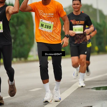 Runner Photo 8495063
