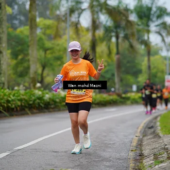 Runner Photo 8495075