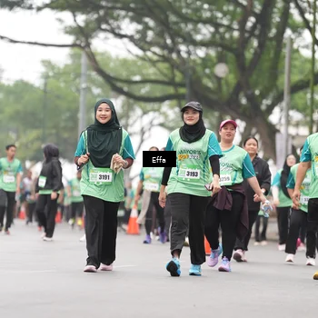 Runner Photo 8495102