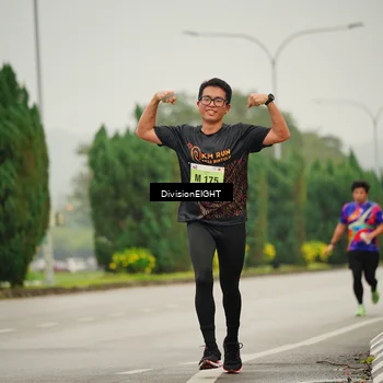 Runner Photo 8495125