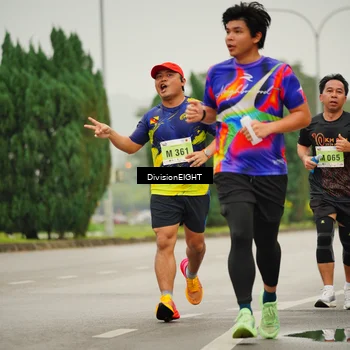 Runner Photo 8495159
