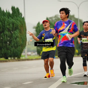 Runner Photo 8495162