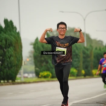 Runner Photo 8495228