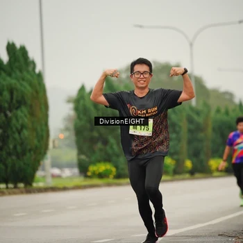 Runner Photo 8495233
