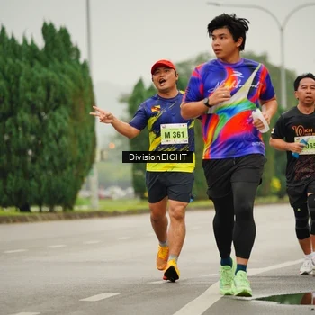 Runner Photo 8495257