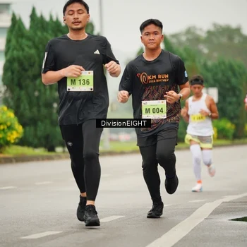 Runner Photo 8495263