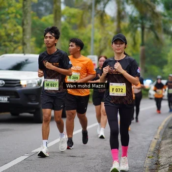 Runner Photo 8495267