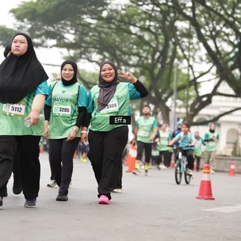 Runner Photo 8495342