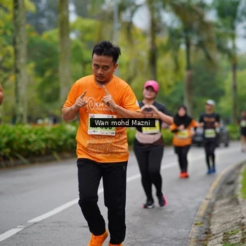 Runner Photo 8495353
