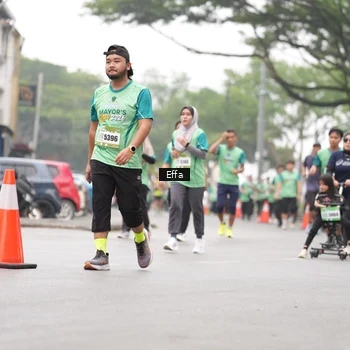 Runner Photo 8495367