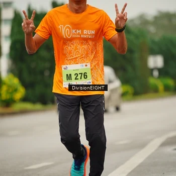 Runner Photo 8495373