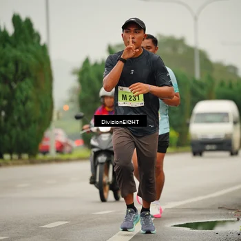 Runner Photo 8495381