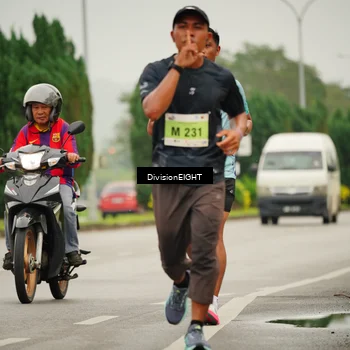 Runner Photo 8495395