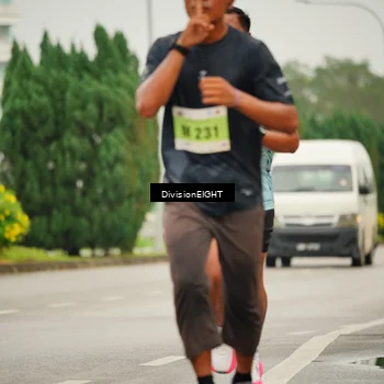 Runner Photo 8495406