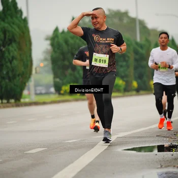 Runner Photo 8495491