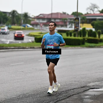 Runner Photo 8495542